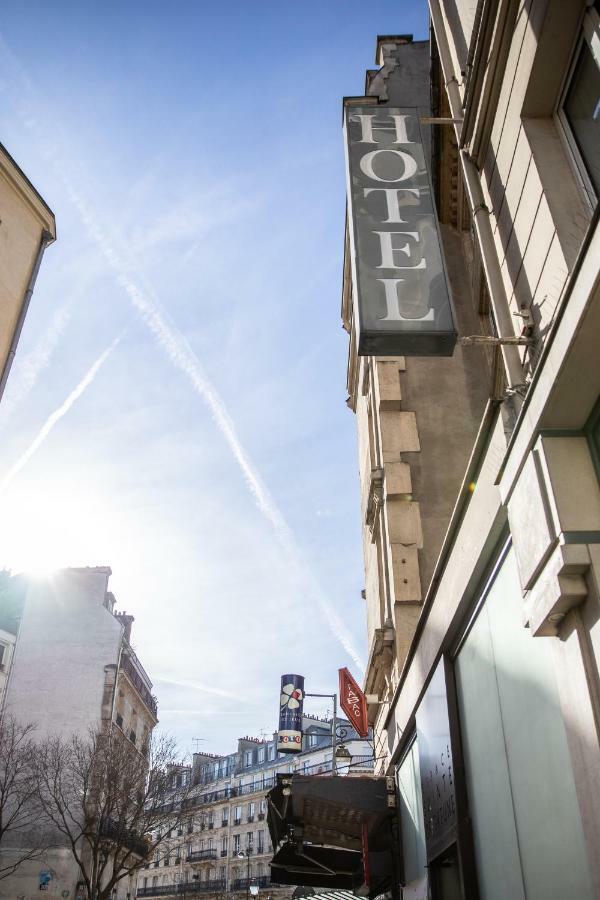 Hotel Des Ducs D'Anjou Paris Exterior foto